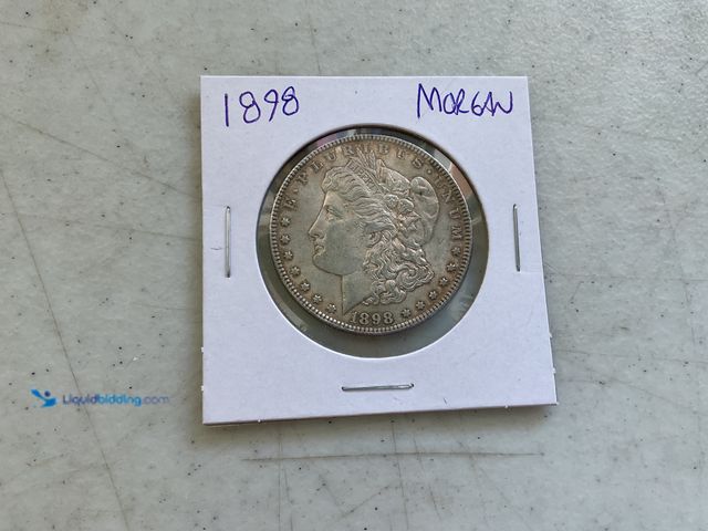 Lot 49-1505997 - 1898 MORGAN ONE DOLLAR SILVER COIN #COINS1211