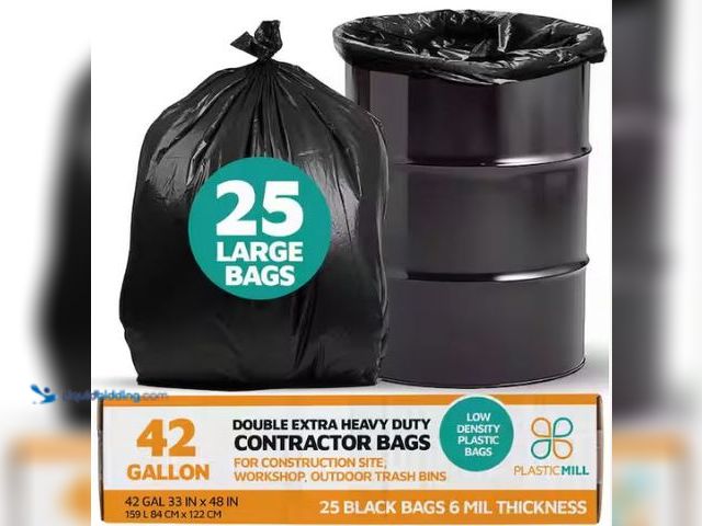 Lot 49-1549351 - PlasticMill 33 in. W x 48 in. H. 42 Gal. 6 mil Black Contractor Bags (25-Count), Model # PM-3348-6-B...