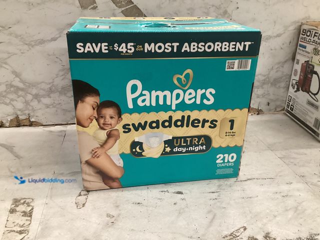 Lot 49-5573169 - Pampers® Swaddlers Ultra™ Day + Night, Factory Sealed