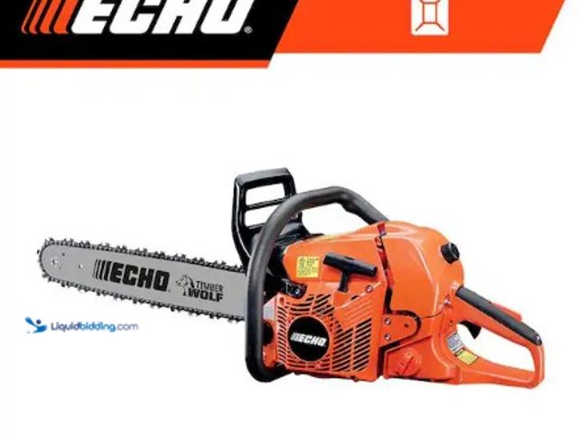 Lot 49-1625874 - ECHO 20 in. 59.8 cc Gas 2-Stroke Rear Handle Timber Wolf Chainsaw, Model # CS-590-20, Slightly used,...