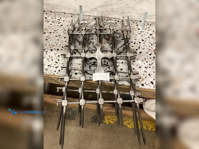 Lot 49-5433849 - 3pk Cementry Fence. Item is Unused
