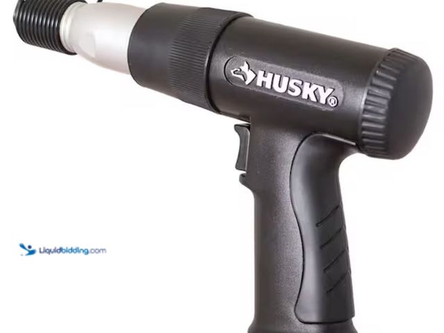 Lot 49-2005704 - Husky Vibration Damped Medium Stroke Air Hammer, Model # H4620, Slightly used, Unable to test, Scuff...