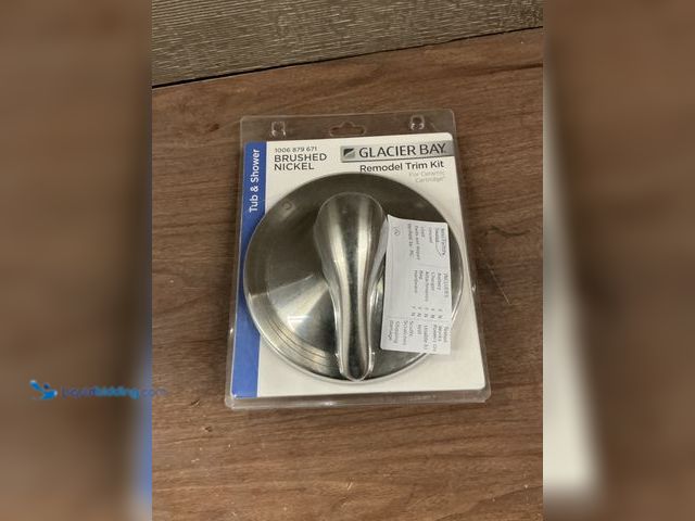 Lot 49-3527220 - Glacier Bay
1-Handle Valve Trim Kit in Brushed Nickel (Valve Not Included) New