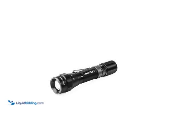 Lot 49-3565317 - Husky 1200 Lumens Dual Power LED Rechargeable Focusing Flashlight Model # PVL-FLT-0020 New