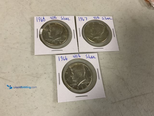 Lot 49-1811330 - 3 40% SILVER KENNEDY HALF DOLLAR COINS INCLUDING 1968, 1967 AND 1966