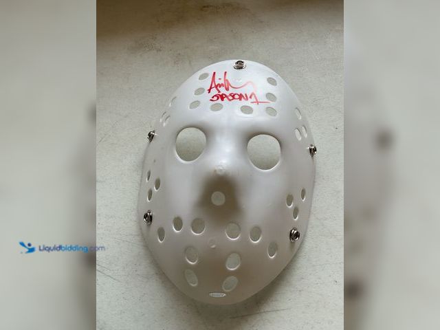 Lot 49-1801479 - ARI LEHMAN ORIGINAL JASON VORHEES! AUTOGRAPHED HOCKEY MASK.