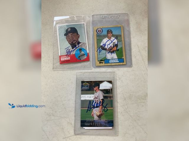 Lot 49-5451514 - Other LOT OF 3 DETROIT TIGERS AUTOGRAPHED BASEBALL CARDS WITH COA’S INCLUDING SUPERSTARS JOAQUIN BEN...