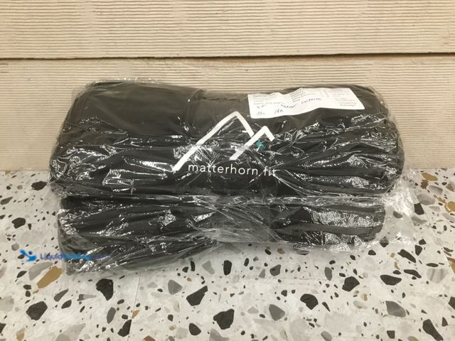 Lot 49-3514441 - Lot of 2. Black Fleece Matterhorn Fit Blanket. Unused