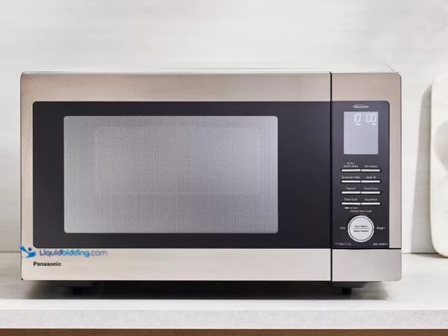 Lot 49-5538643 - Panasonic 1.3 cu ft Microwave with Air Fry and Convection. Model #885170404830. Unused