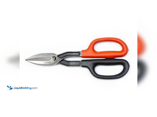 Lot 49-3565628 - Crescent Wiss 10 in. Straight-Cut Drop Forged Tinner Snips. Model # WDF10S. Unused