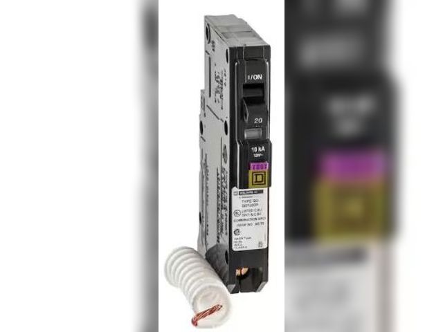 Lot 49-5436271 - Square D QO 20 Amp Single-Pole Dual Function (CAFCI and GFCI) Circuit Breaker. Model # QO120DFC. New...