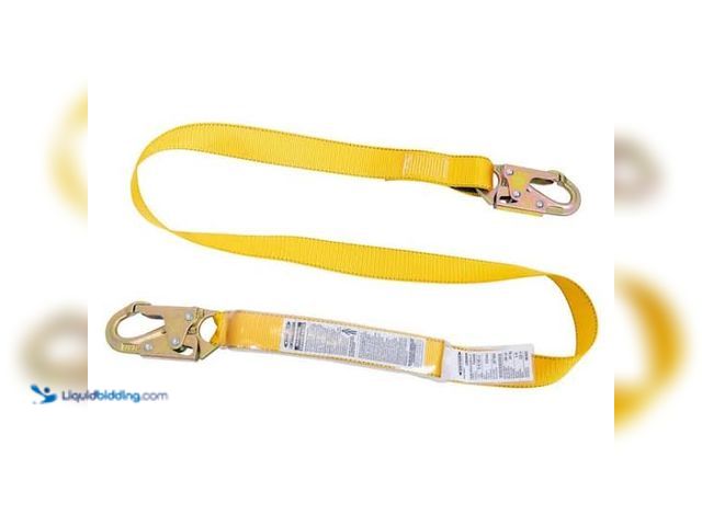 Lot 49-3614639 - Werner 6 ft. Shock Absorbing Fall Protection Lanyard, Model # L242050MK3, Slightly used. (NOTE: Rope...