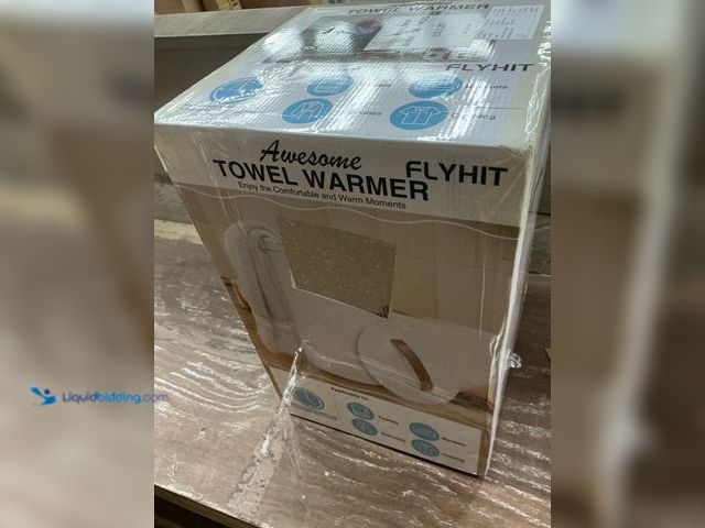 Lot 49-5487609 - FLYHIT Awesome Towel Warmer New