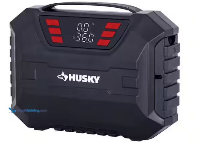 Lot 49-2005871 - Husky 12-Volt DC Compact Quick Flow Air Compressor Air Pump Inflator with Digital Pressure Gauge, LE...