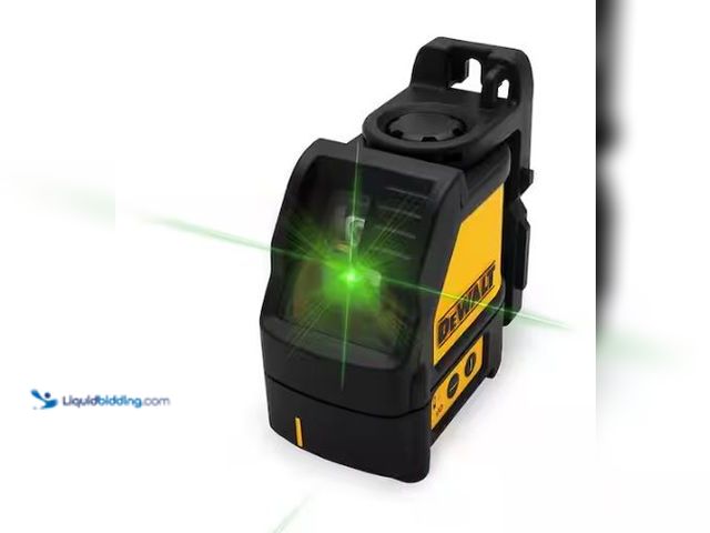 Lot 49-3473139 - DEWALT 100 ft. Green Self-Leveling Cross Line Laser Level with Case, Model # DW088CG, Slightly used,...