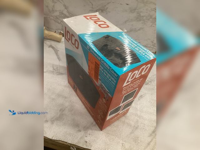 Lot 49-3539280 - 36 in. Universal Griddle Cover. Model # 20230502103. Unused