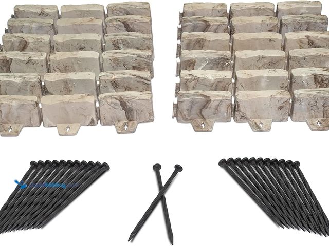 Lot 49-5544545 - EasyFlex No-Dig Landscape Edging with Anchoring Spikes, 2.7 in Tall Decorative Stone-Look Garden Bor...