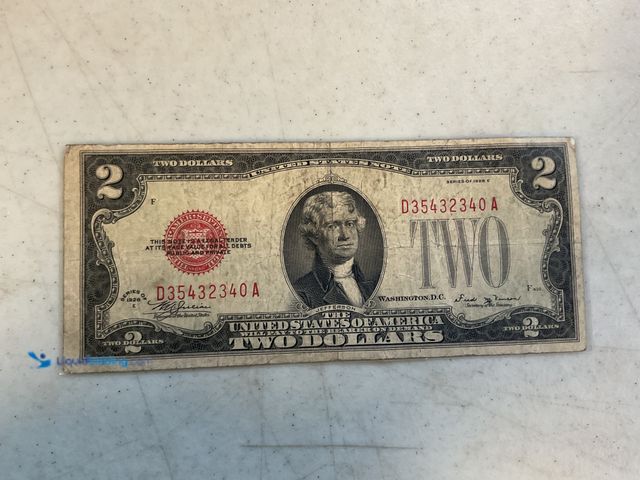 Lot 49-1505428 - 1928 E LARGE RED SEAL UNITED STATES TWO DOLLAR BILL BANKNOTE #COINS0122