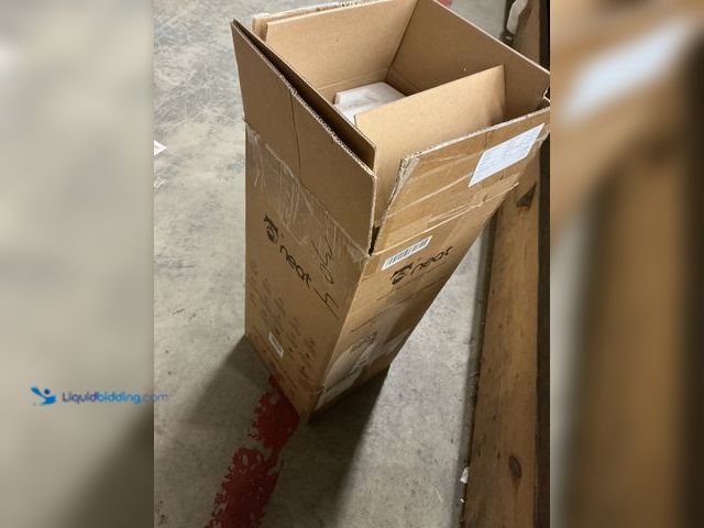 Lot 49-5482020 - Neat AquaPad Water Heated Mattress Pad (attachments included) (unable to test) Used