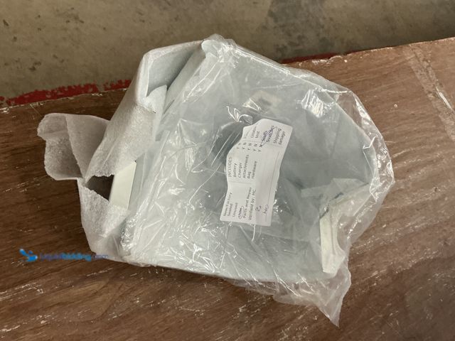 Lot 49-5449529 - HAYDON Heat Base 750 90-Degree Outside Corner for Baseboard Heaters (2pack) Used