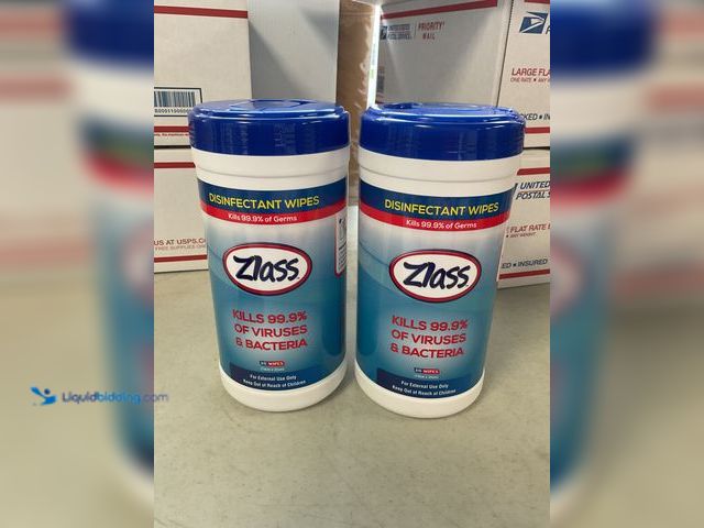 Lot 49-3503523 - LOT OF 2 ZLASS DISINFECTANT WIPES 80 PER PACKAGE KILLS 99.9% OF ALL VIRUSES