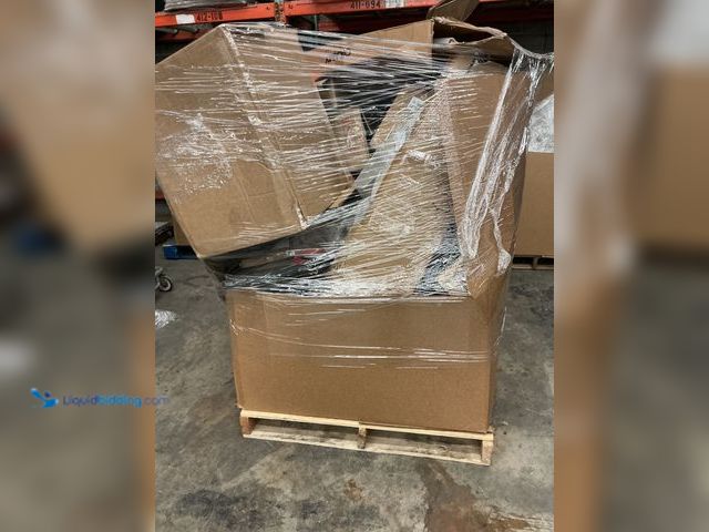 Lot 49-5489010 - Salvage Pallet - IMPORTANT: Please note that the condition of this lot is SALVAGE. Salvage assets ar...