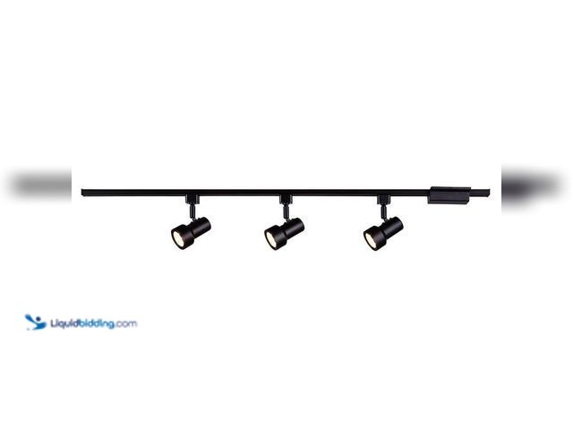 Lot 49-5414293 - Hampton Bay 44 in. Black Integrated LED Linear Track Lighting Kit Mini Step 3-Light, Model#1004-612-...
