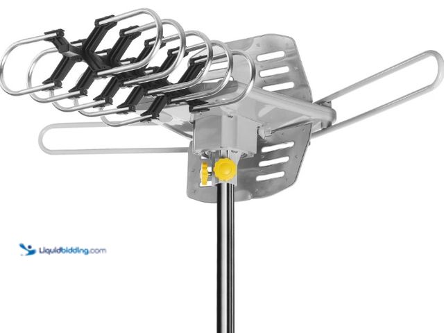 Lot 49-5552306 - onn. 4K HD Motorized Outdoor TV Antenna with 150-Mile Range and Pole Mounting Kit. Unused