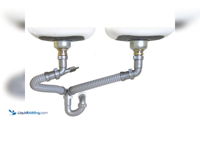 Lot 49-5412842 - SnappyTrap
1-1/2 in. All-in-One Drain Kit for Double Bowl Kitchen Sinks. Item is Unused