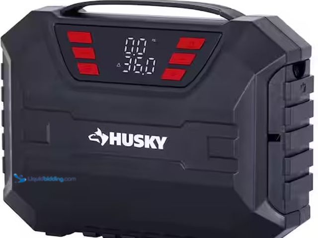 Lot 49-3639324 - Husky 12-Volt DC Compact Quick Flow Air Compressor Air Pump Inflator with Digital Pressure Gauge, LE...