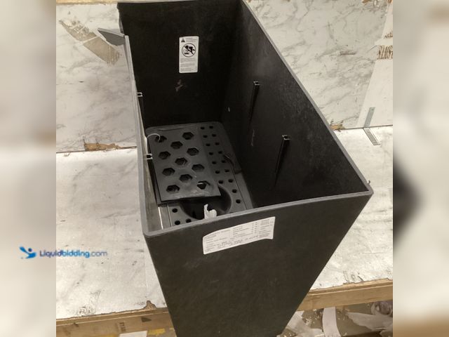 Lot 49-3565350 - VIGORO - 28 in. Fiorella Slate Recycled Materials Indoor/Outdoor Self-Watering Trough Planter Model:...
