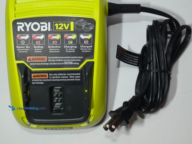 Lot 49-5552122 - Ryobi C120D battery charger 12VDC Lithium Li-ion NiCd dual chemi. Used slightly