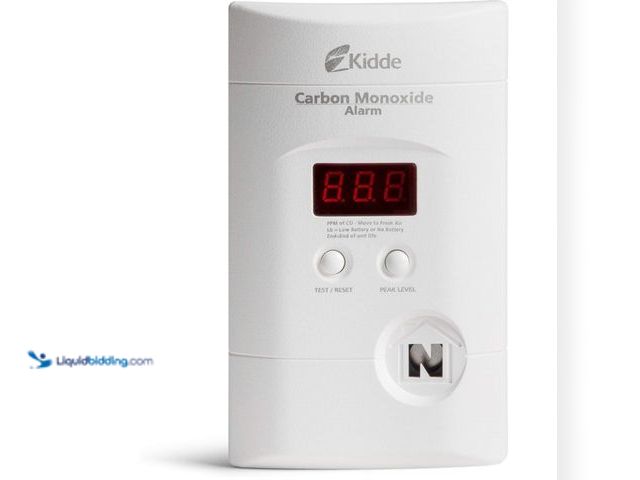 Lot 49-5543760 - QTY 2 - Kidde Carbon Monoxide Detector, Plug-In with 9V Battery Backup, Digital Display, 85 dB Alarm...