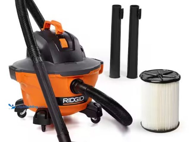 Lot 49-2022458 - RIDGID 6 Gal. 3.5 Peak HP NXT Shop Vacuum Wet Dry Vac with General Debris Filter, Locking Hose and A...