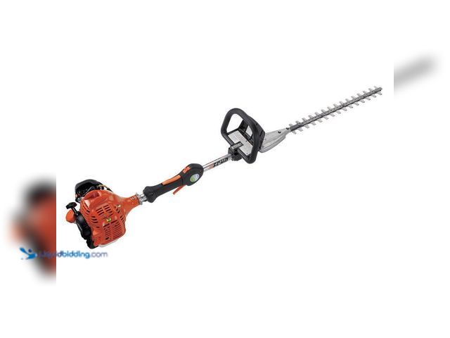 Lot 49-3513488 - ECHO 21 in. 21.2 cc Gas 2-Stroke Hedge Trimmer with 20 in. Shaft. [Model # SHC-225S] Used