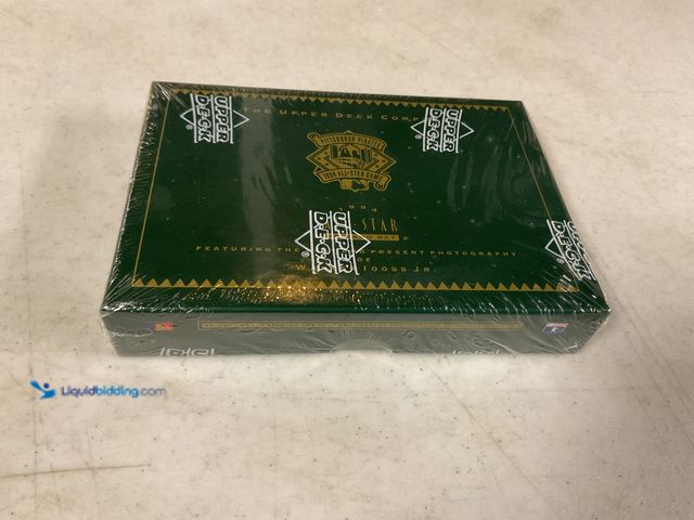 Lot 49-1505448 - COLLECTIBLE FACTORY SEALED 1994 UPPER DECK ALL-STAR CARD SET INCLUDING KEN GRIFFEY JR AND MORE #COIN...