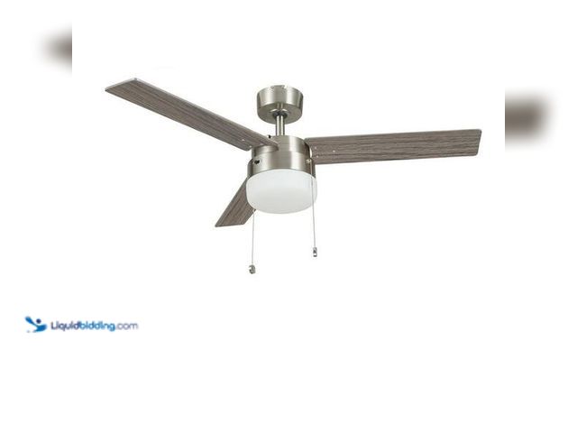 Lot 49-5452804 - Hampton Bay
Montgomery II 44 in. Indoor Brushed Nickel Ceiling Fan with Light Kit Internet # 332428...