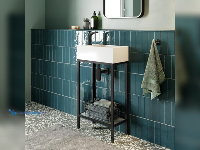 Lot 49-5485120 - Swiss Madison Pierre 19.5 Single, Freestanding, Open Shelf, Matte Black Frame Bathroom Vanity. Model...