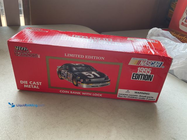 Lot 49-2009002 - Other RACING CHAMPIONS LIMITED EDITION NASCAR 1/24 SCALE DIECAST CAR #51 ALLIANCE RACING NEW IN BOX