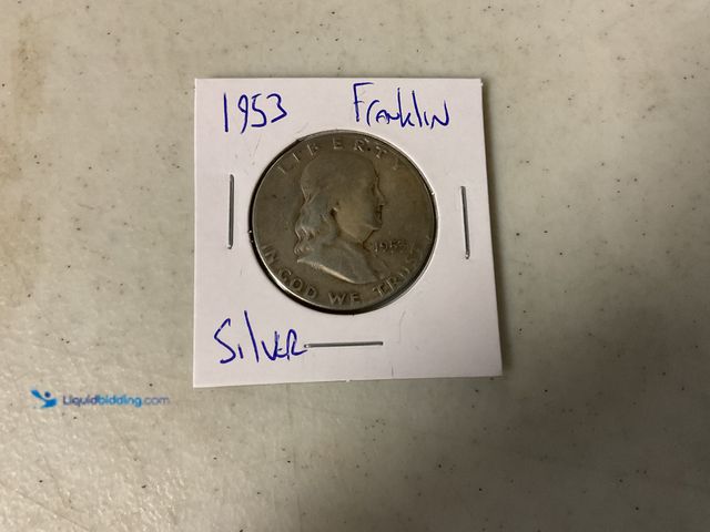 Lot 49-1505685 - 1953 FRANKLIN HALF DOLLAR COIN 90% SILVER #COINS1211