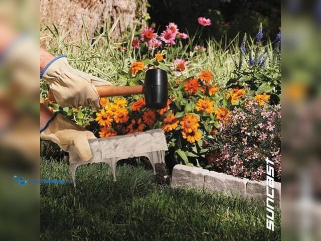 Lot 49-5554371 - QTY 2 - Suncast Border Stone 10 ft. (12 in. Sections) Plastic Border Edging. Model # CPLBSE10TG. Unu...