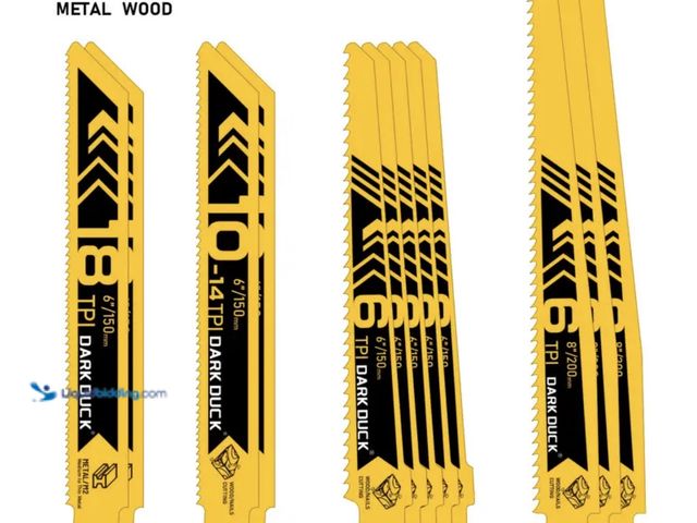 Lot 49-1820377 - New Set of 12 Reciprocating Saw Blades