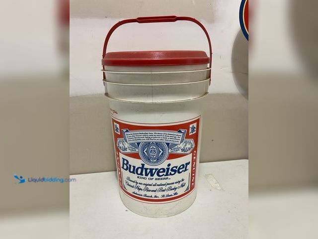 Lot 49-1835318 - Other VINTAGE 1994 BUDWEISER BUCKET SUPER COOLER PLUS WITH RED CAP LID AND HANDLE #COINS0723