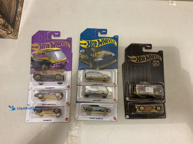 Lot 49-1977878 - Other LOT OF 8 BRAND NEW HOT WHEELS 1/64 SCALE DIECAST CARS COLORED GOLD BOTTOM VARIOUS MAKES AND MO...