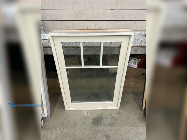 Lot 49-5543716 - Wood Brown Single Hung Window. 3.5ft x 2.5ft. Unused