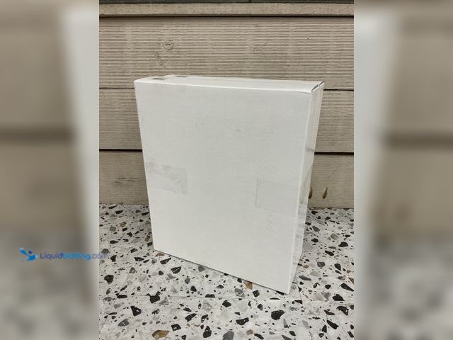 Lot 49-5476593 - QTY 2 - Dark brown leather picture book. Unused.