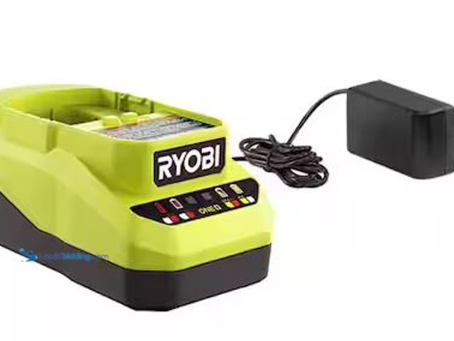 Lot 49-5486399 - RYOBI
ONE+ 18V Lithium-Ion Charger Internet # 317225006
Model # PCG002 Item is New