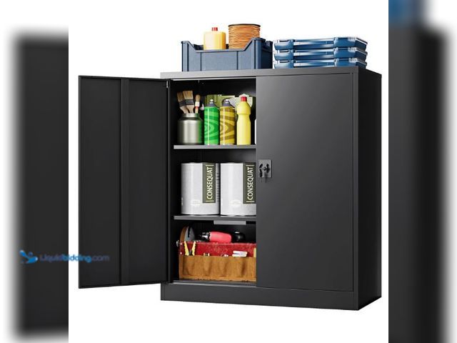 Lot 49-1553945 - Metal Garage Storage Cabinet, Storage Cabinet with 2 Doors and Adjustable Shelves, Lockable Tool Cab...