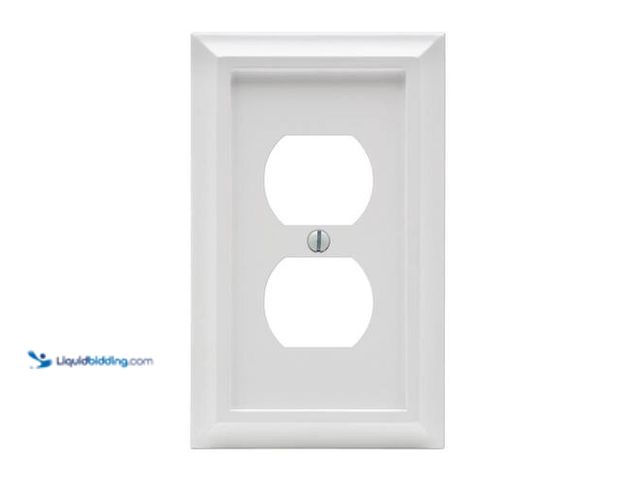 Lot 49-3613899 - (8-Pack) Amerelle 1-Gang Duplex Composite Wall Plate (Unused) - Model # 2040DW  Ref#PA0716