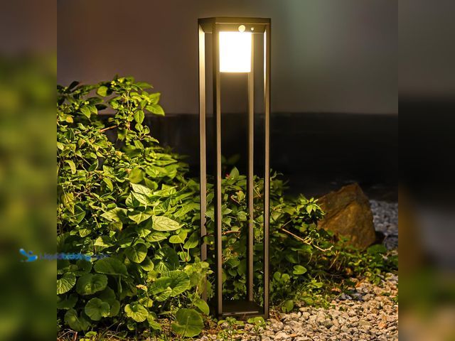 Lot 49-3600432 - Solar Motion Pathway Lights Outdoor, Aluminum Waterproof Floor Lamp, 3 Lighting Modes 600 Lumens Sup...